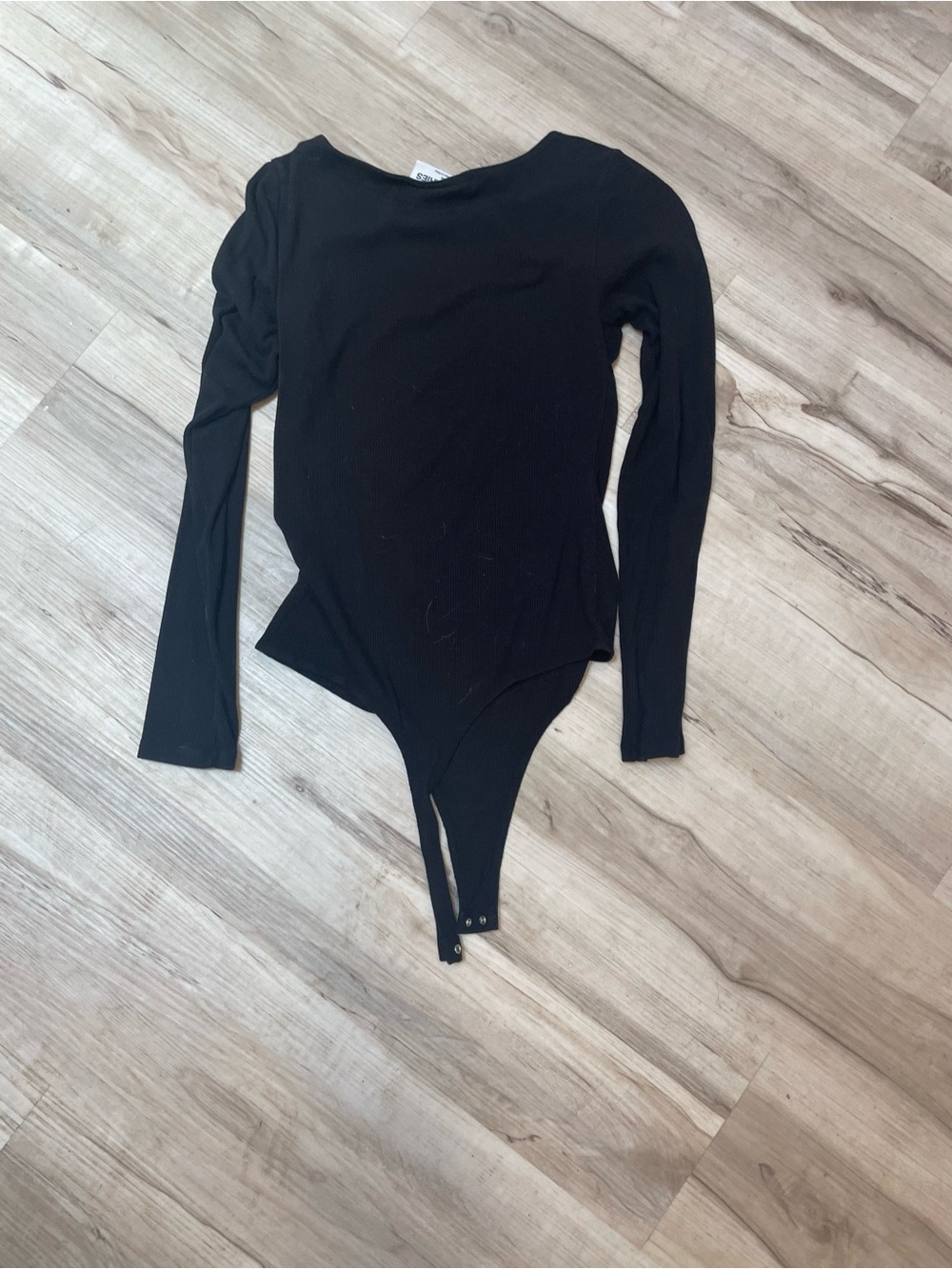 No Boundaries Black Long Sleeve Bodysuit with Snap Closure size medium - Picture 3 of 3
